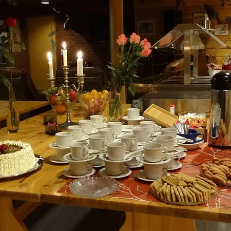 Jongunjoen Matkailu 3*